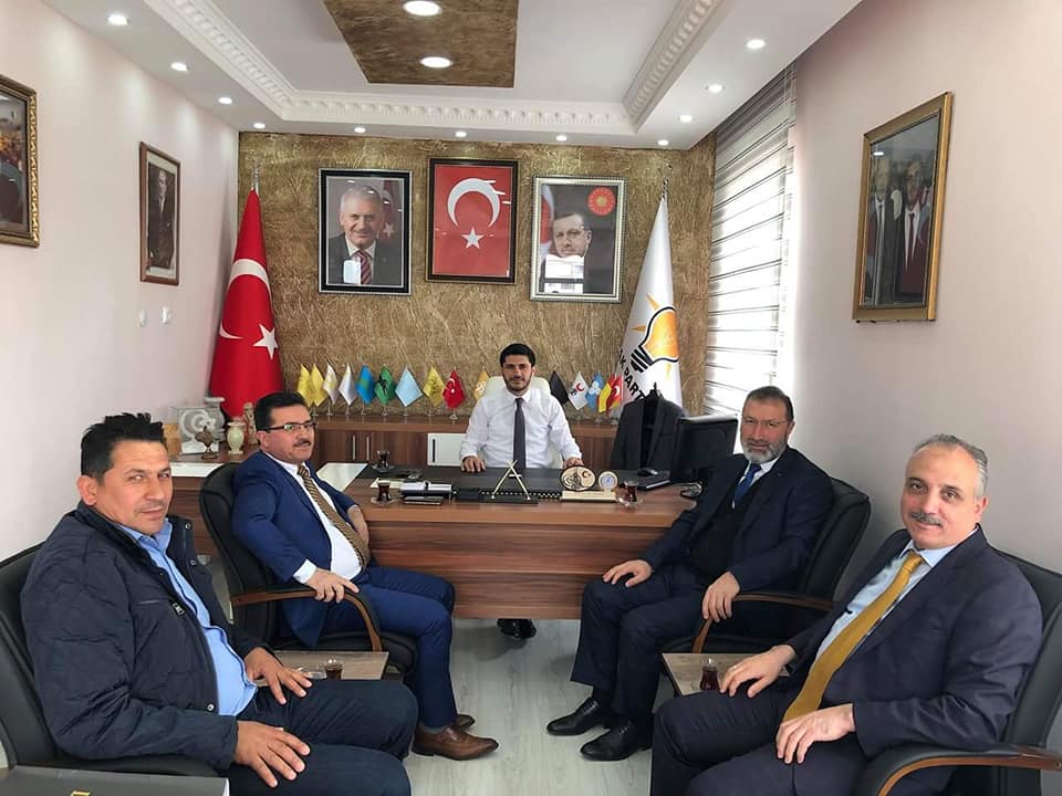 AK PARTİ Şereflikoçhisar İlçe Başkanlığına seçilen Sayın; Erkan SEYHAN’a hayırlı olsun ziyaretinde bulunduk.